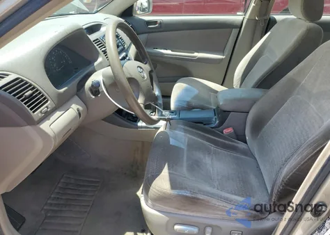 2004 Toyota Camry Le из США, поврежденный, VIN JTDBE32K240272355